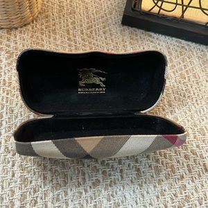 Burberry Hard Cover Glasses Case